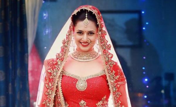 Divyanka Tripathi gorgeous bridal look