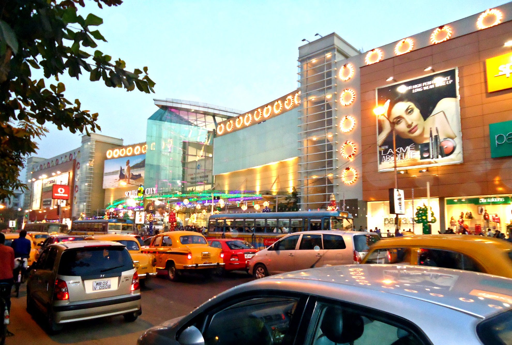 Top 10 Shopping Destinations in Kolkata